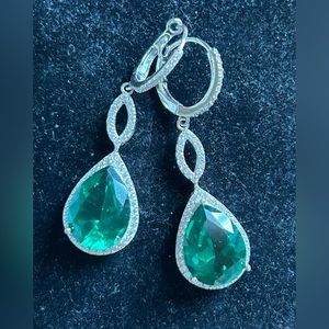 Gem Stone King GSK Sterling Silver 925 Dangling Earrings Green Glass Pave